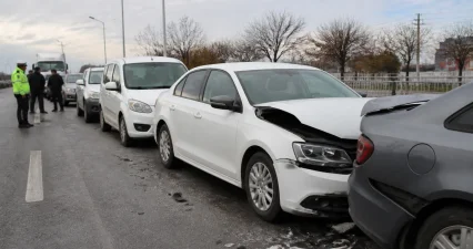 Konya’da 6 araçlı zincirleme kazada bir sürücü yaralandı
