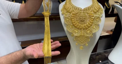 Düğünlerin cep yakan yeni trendi: Altın kravat