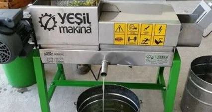 Karaman’da üzüm şırasındaki acı tada karşı sıkma makinesi geliştirildi