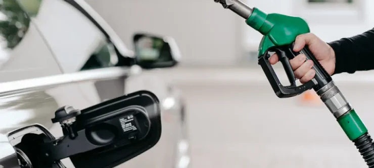 Benzine litre başına 3,21 TL zam beklentisi