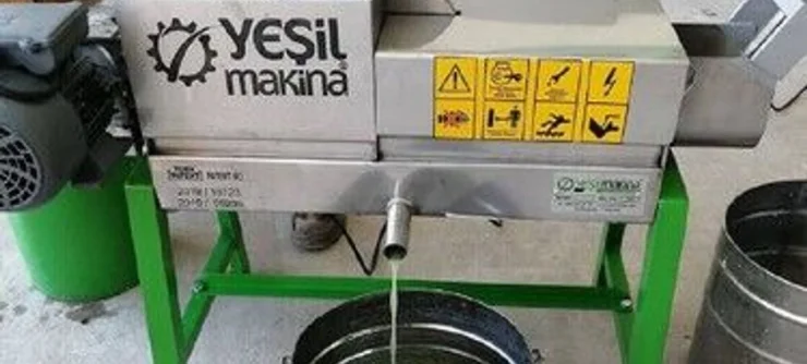 Karaman’da üzüm şırasındaki acı tada karşı sıkma makinesi geliştirildi