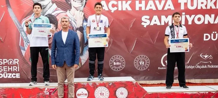 Selçuklu Belediyesporlu Çağlıyan Okçulukta Türkiye İkincisi